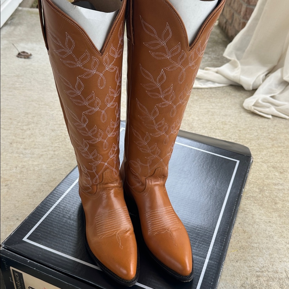 Lucchese Willow Tan Embroidered Tall Boots